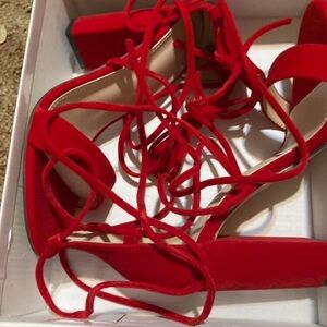 Women's Red Elegant Chunky Heels